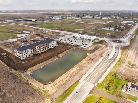 Next Photo