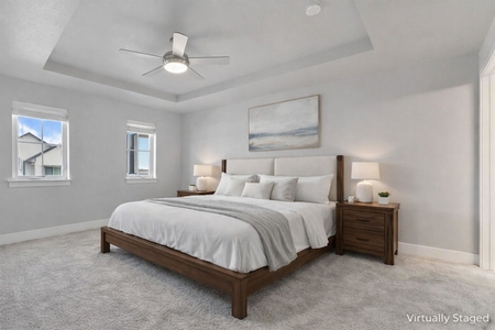 Next Photo
