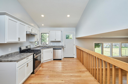 Next Photo