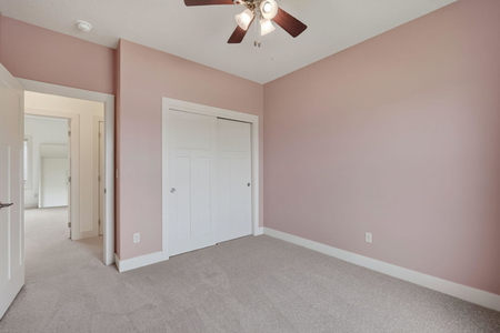 Next Photo