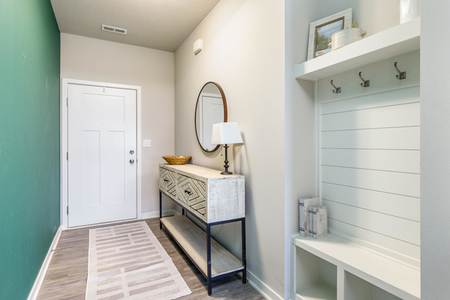 Next Photo