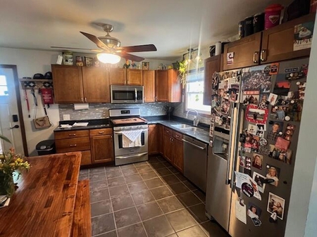 Next Photo