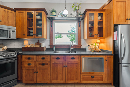 Next Photo