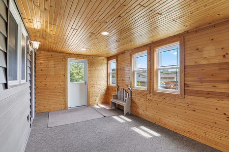 Next Photo