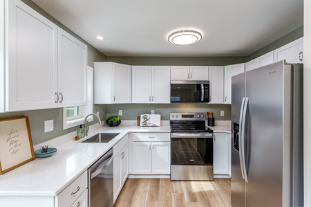 Next Photo