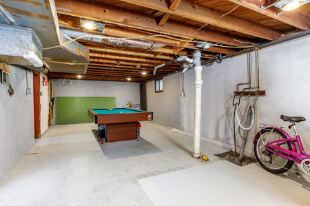 Next Photo