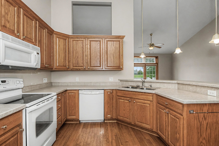 Next Photo
