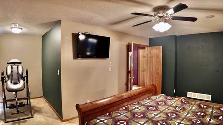 Next Photo